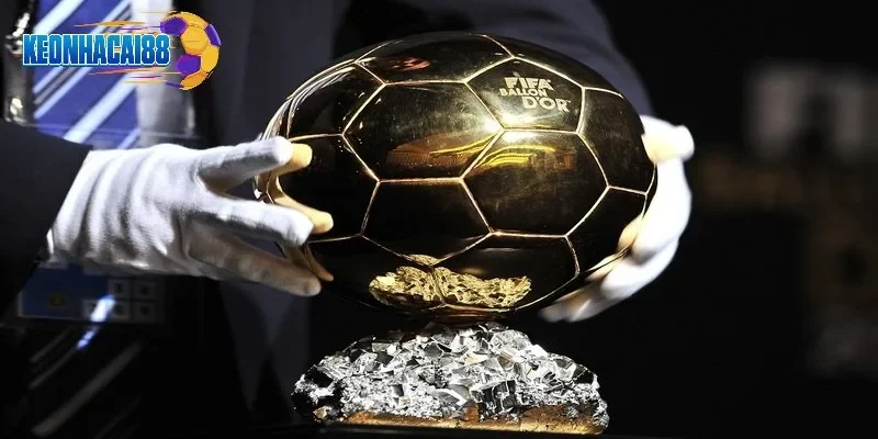 Phải chăng những cái tên quen thuộc sẽ tiếp tục sở hữu quả bóng vàng 2025