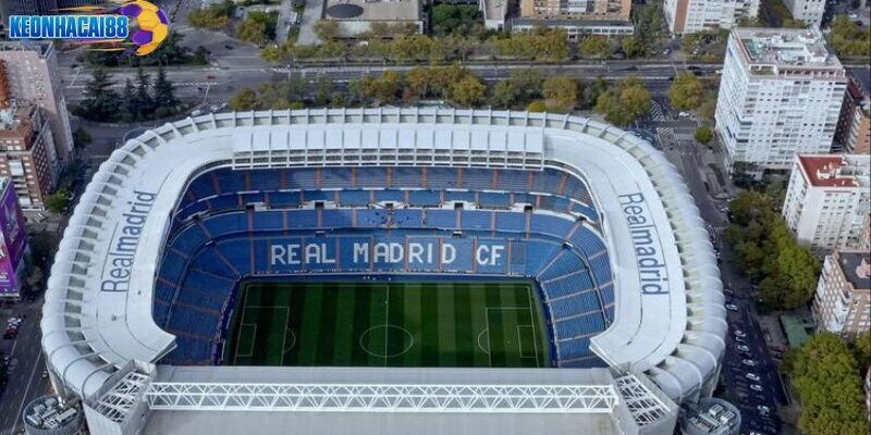 Sân vận động Santiago Bernabeu là pháo đài của Real