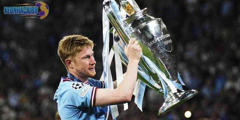 Kevin De Bruyne ghi bàn thắng để đời ở trận tứ kết World Cup 2018 gặp Brazil